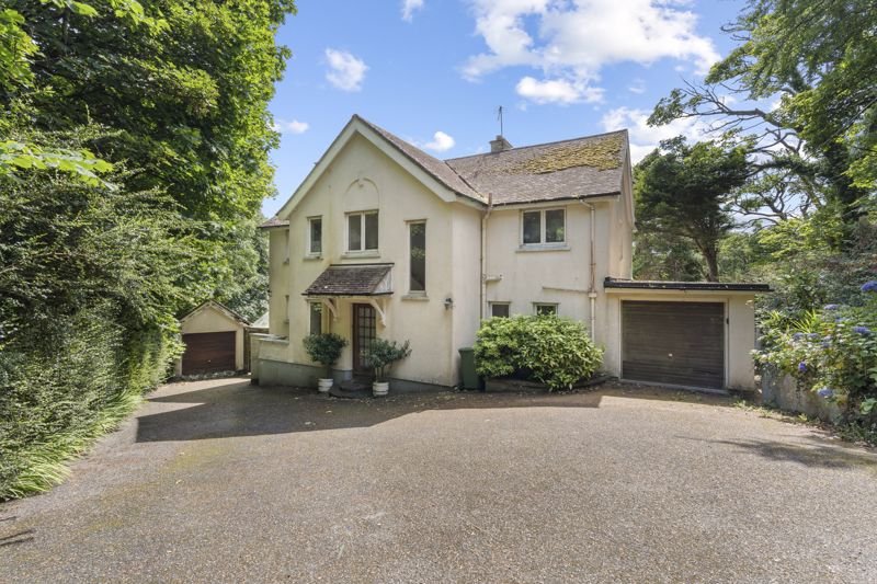Ballacreggan House, Slieu Lewaigue, Maughold IM7 1BH, Bride.