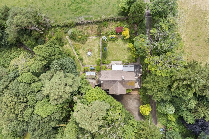 Ballacreggan House, Slieu Lewaigue, Maughold IM7 1BH, Bride. - Photo 2 of 33