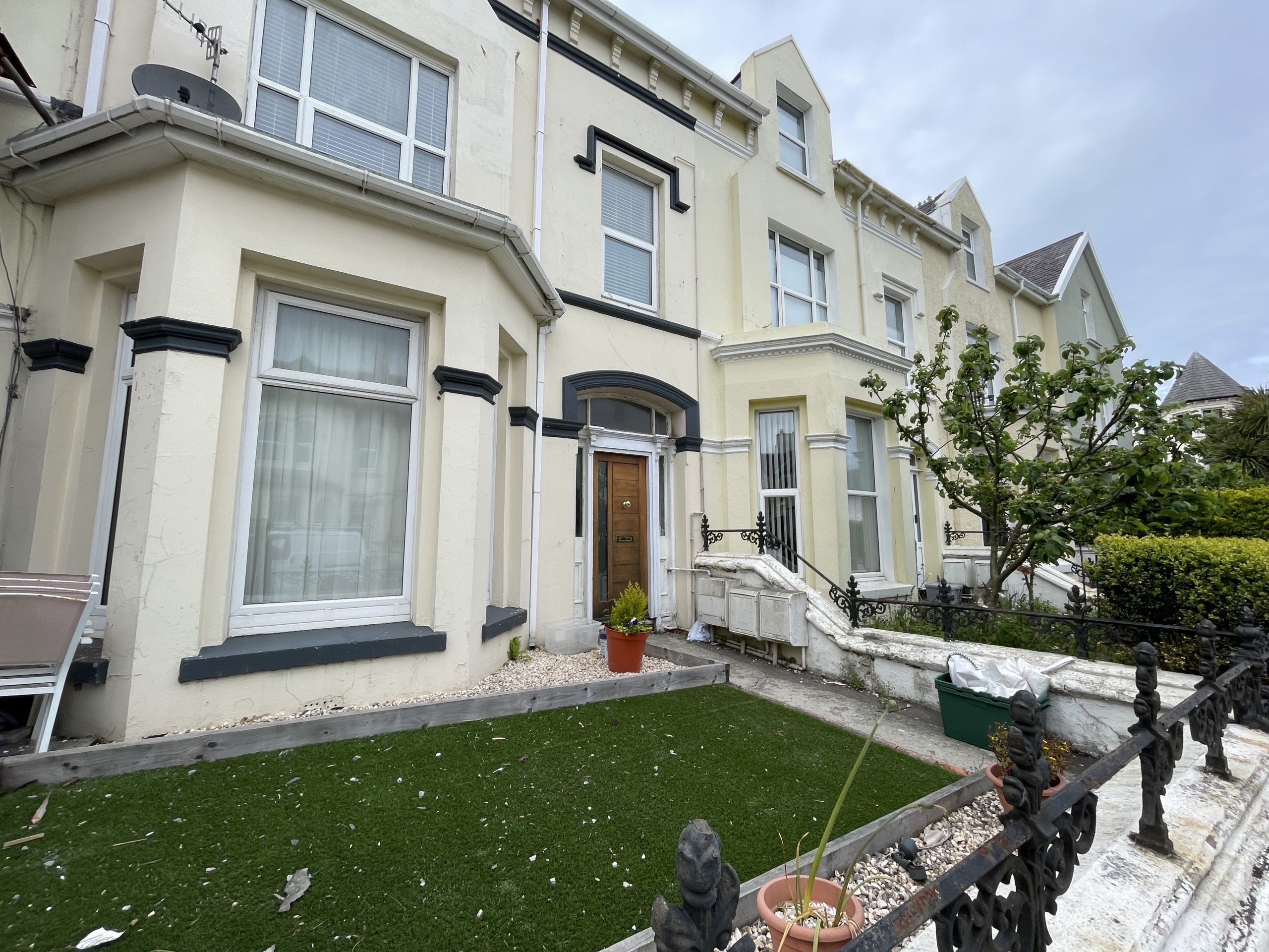 16 Hawarden Ave , Douglas , Isle of Man , IM1 4BS. - Photo 1 of 8