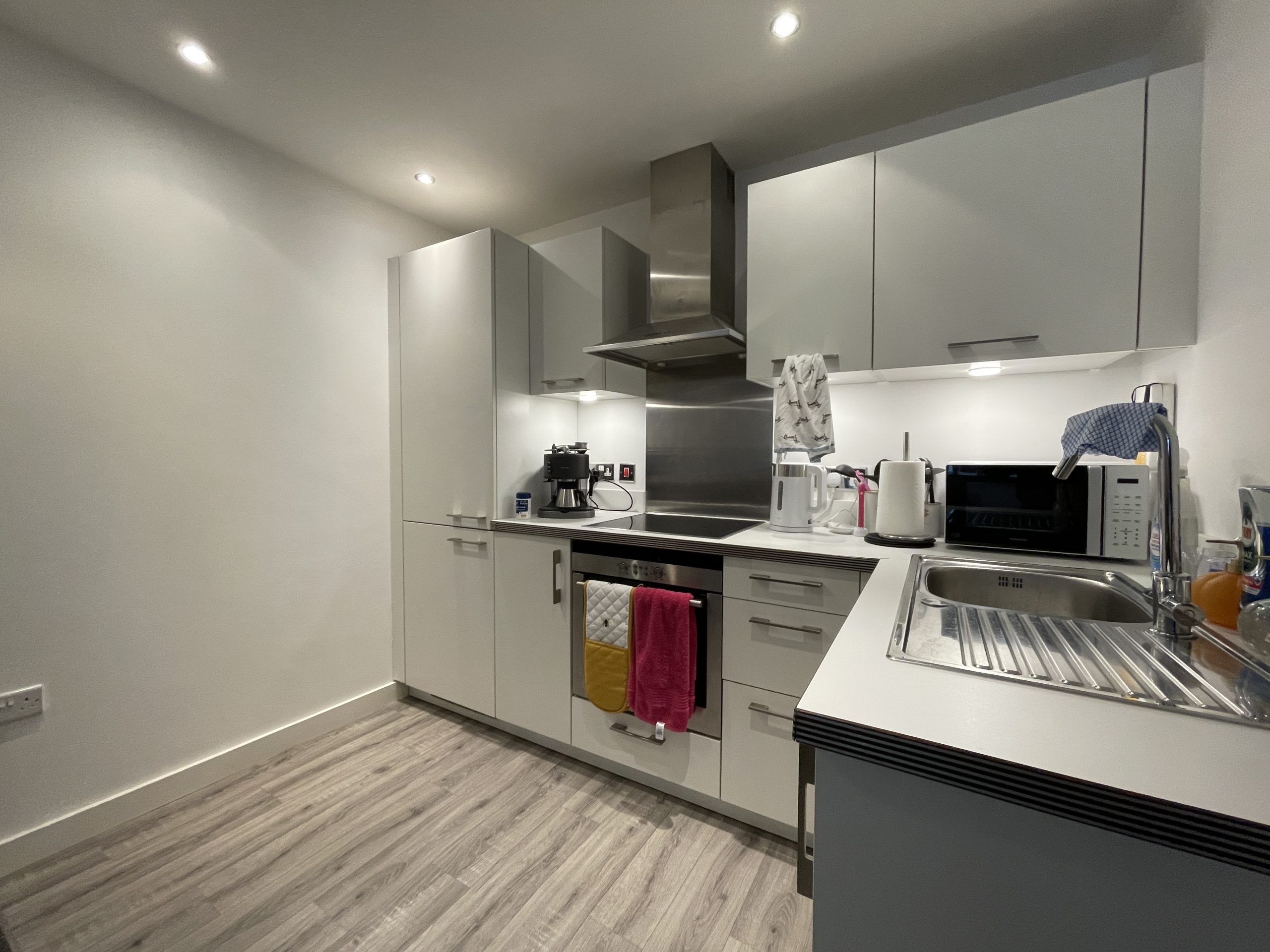 Spectrum Apartments, Central Promenade, Douglas, Isle of Man, IM2 4JL. - Photo 4 of 4