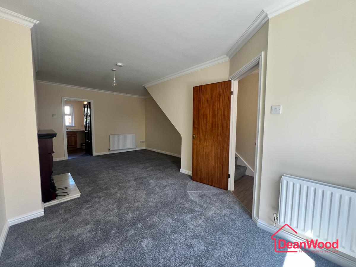 24 Hillberry Lakes, Governors Hill, Douglas, Isle of Man. - Photo 3 of 17