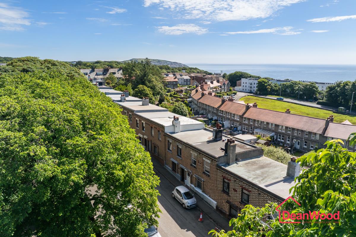 12 Upper Dukes Road, Douglas, Isle of Man. - Photo 2 of 25