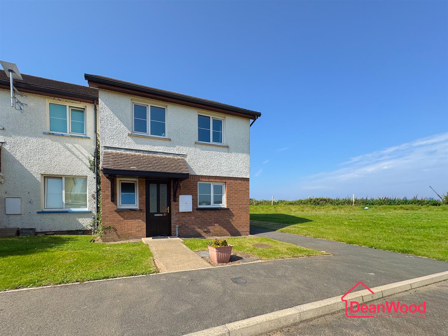 37 Broogh Wyllin, Kirk Michael, Isle Of Man. - Photo 2 of 24