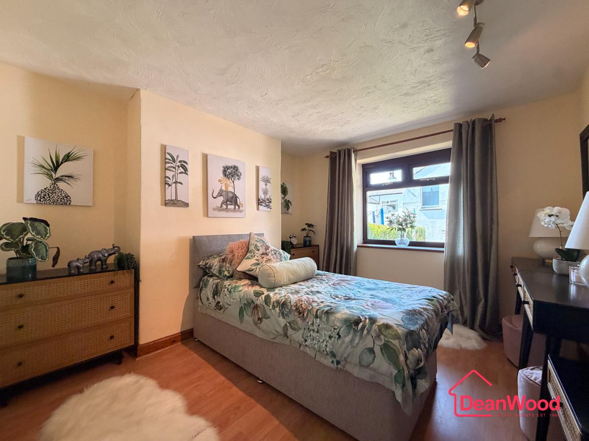 2 Richmond Terrace, Kissacks Lane, Crosby. - Photo 5 of 19