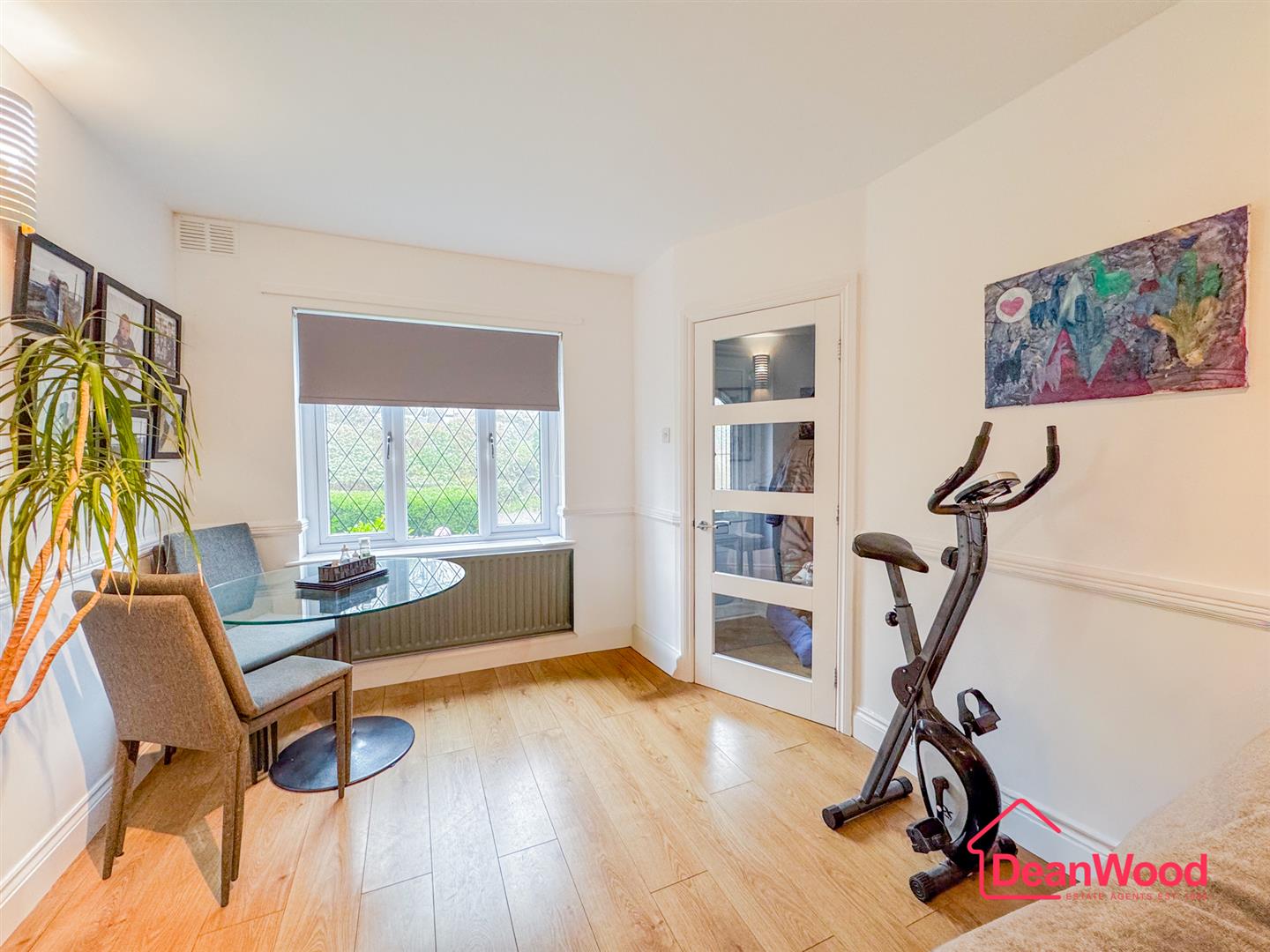 22 Reginald Mews, Governors Hill, Isle of Man, Onchan. - Photo 3 of 20