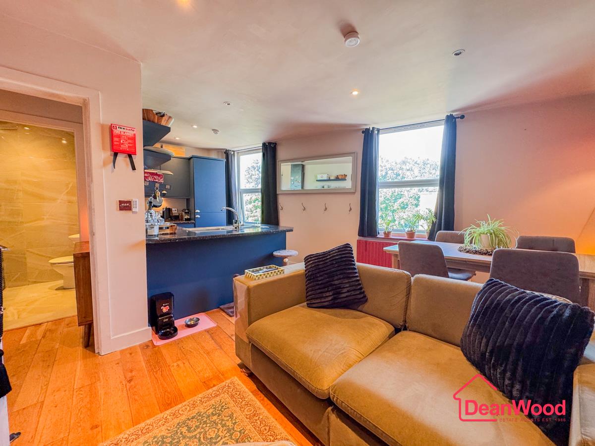 Apt 7 Delamere, 6 Castle Drive, Douglas, Isle Of Man. - Photo 5 of 16