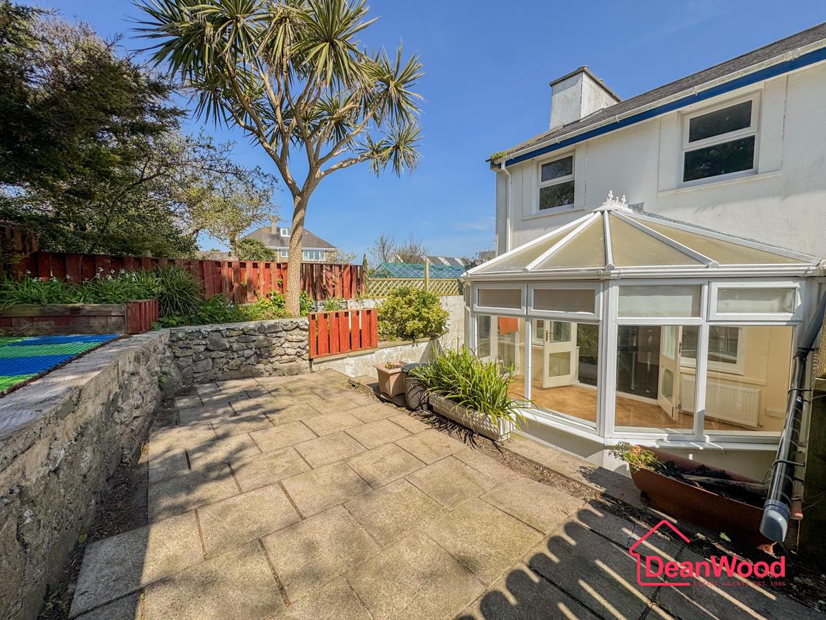 2 Mill Court Yard, Mill Street, Castletown. - Photo 2 of 21