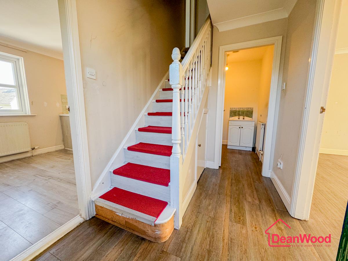 2 Mill Court Yard, Mill Street, Castletown. - Photo 3 of 21