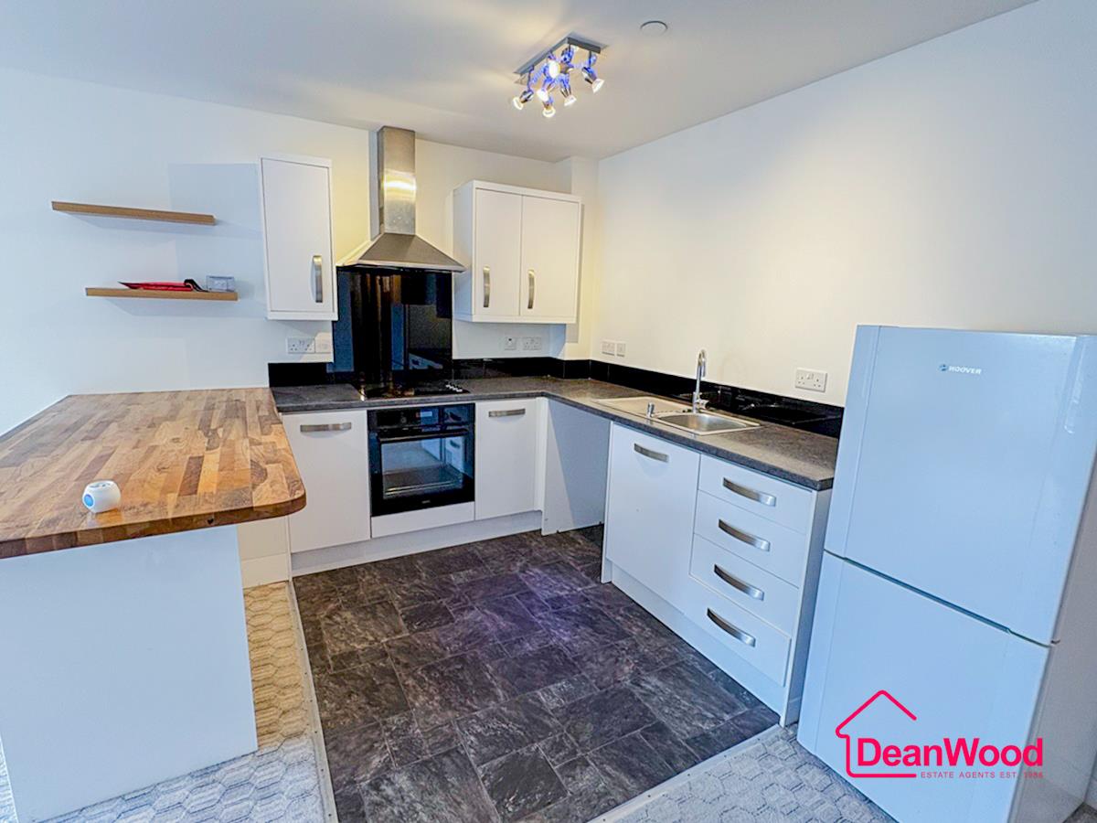 Apartment 3 Wellington House Waterloo Road, Ramsey. - Photo 3 of 7