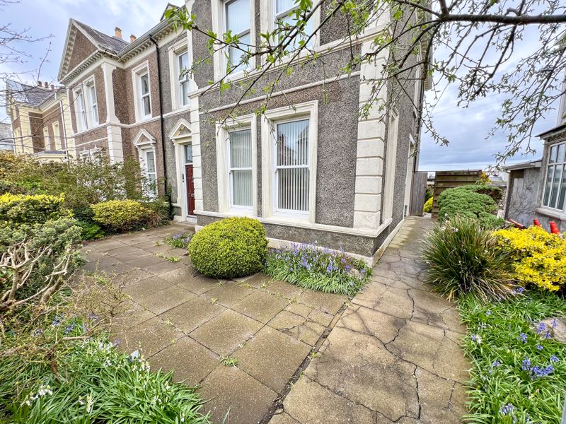 Selborne Drive, Douglas IM2 3LP. - Photo 2 of 36
