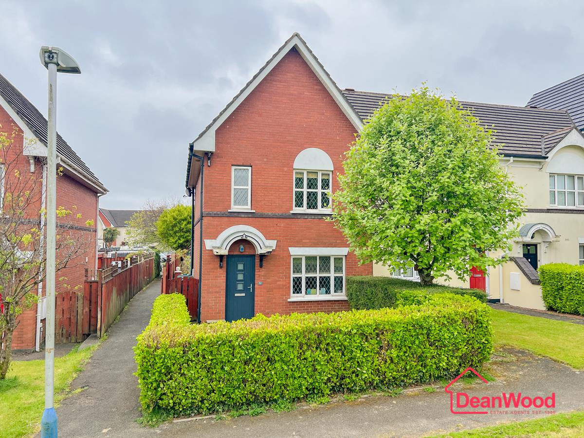 32 Berry Woods Grove, Douglas, Isle Of Man. - Photo 1 of 27