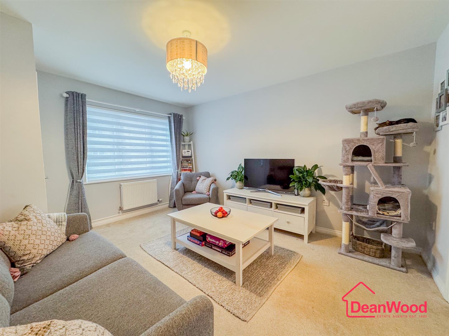 16 Auldyn Walk, Ramsey, Isle Of Man. - Photo 4 of 19