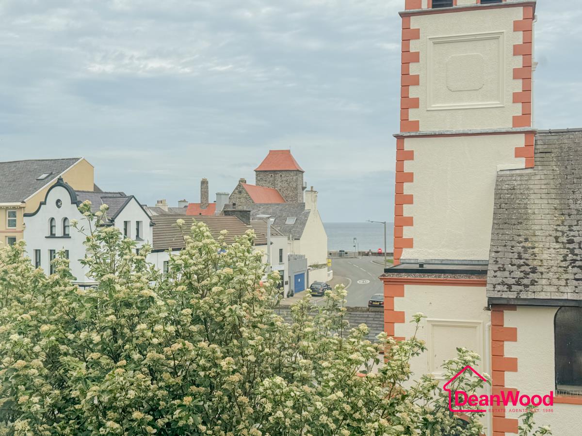 25 Rectory Court, Ramsey, Isle Of Man. - Photo 3 of 7