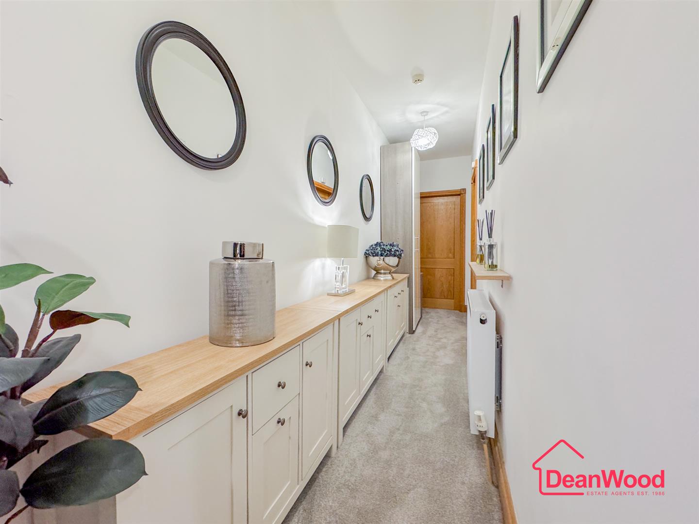 Apartment 3, Palm Court, Douglas, Isle Of Man. - Photo 4 of 29