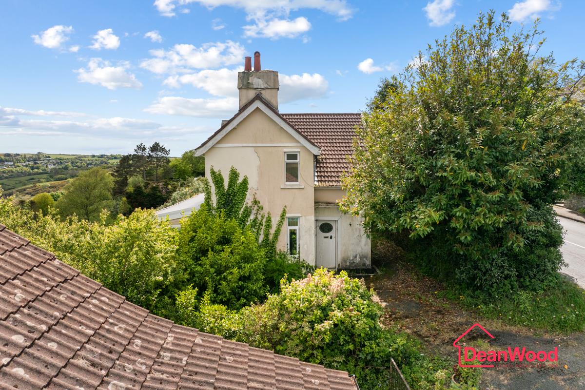Headlands, Pinfold Hill, Laxey, Isle Of Man. - Photo 4 of 24