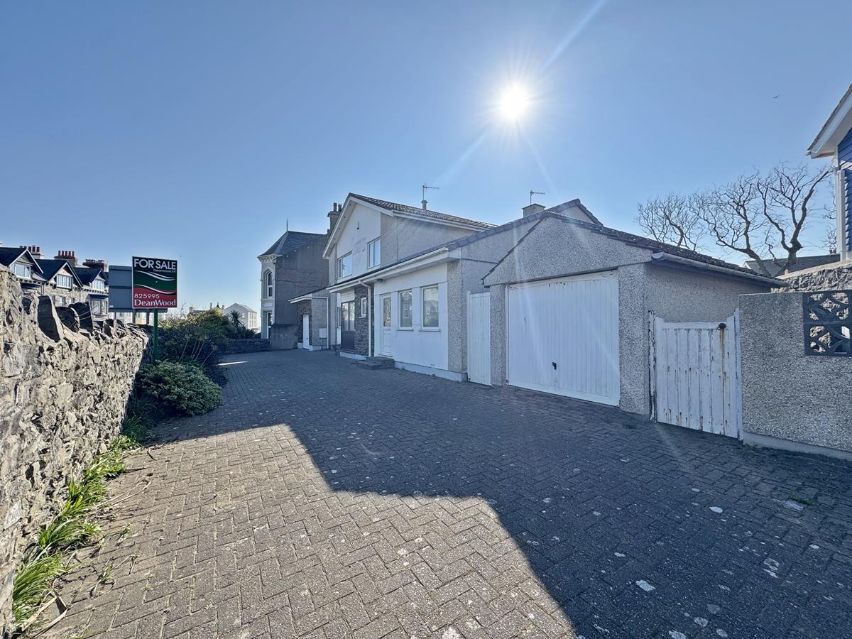 The Spinney, Shore Road, Castletown, Isle Of Man. - Photo 2 of 38
