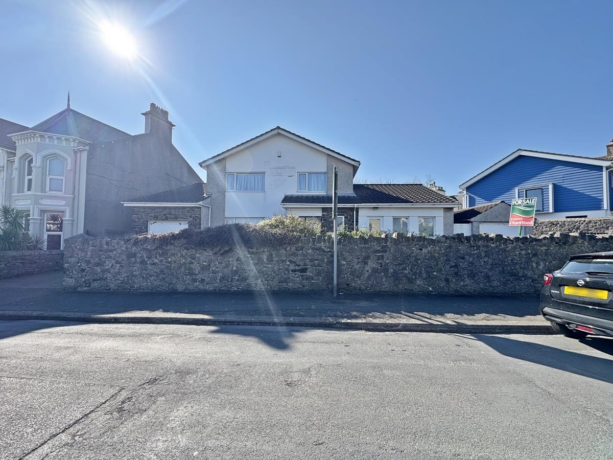 The Spinney, Shore Road, Castletown, Isle Of Man. - Photo 4 of 38