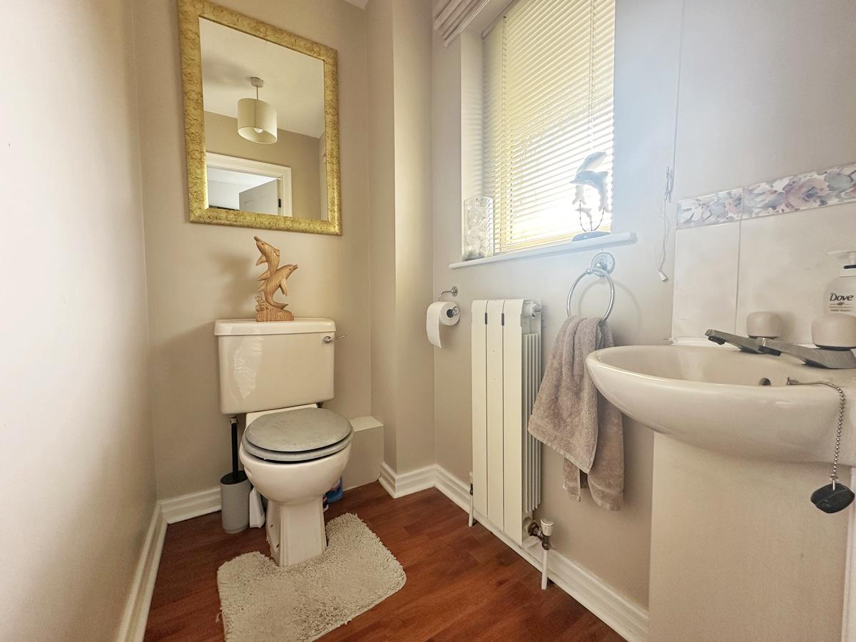 34, Maple Avenue, Onchan. - Photo 5 of 33