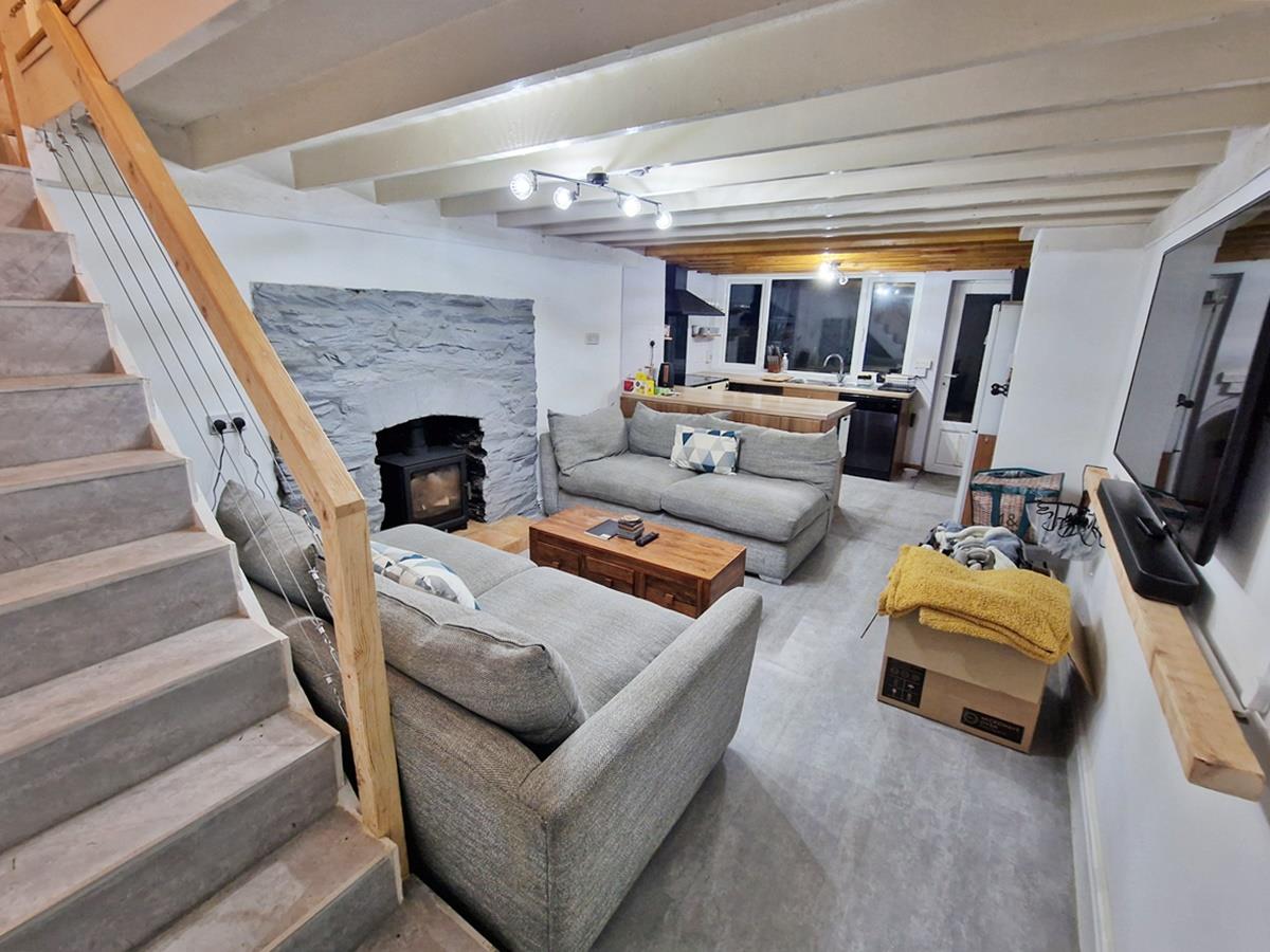10, Poplar Terrace, Douglas. - Photo 4 of 20