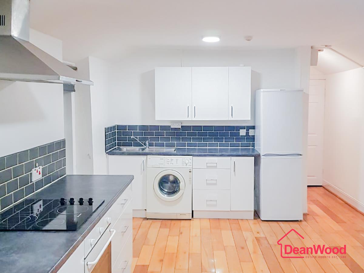 122 Bucks Road, Douglas. - Photo 5 of 8