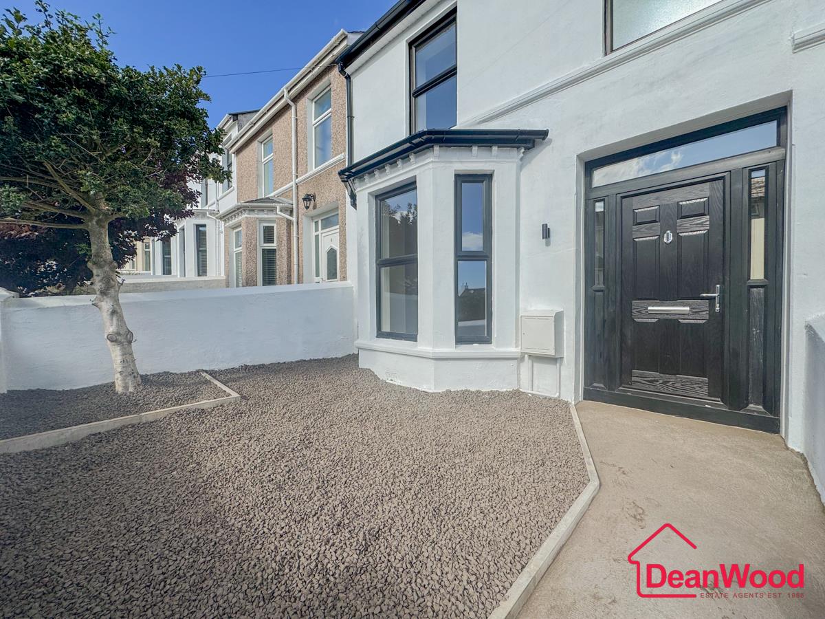 6 Victoria Avenue, Onchan, Isle Of Man. - Photo 2 of 31