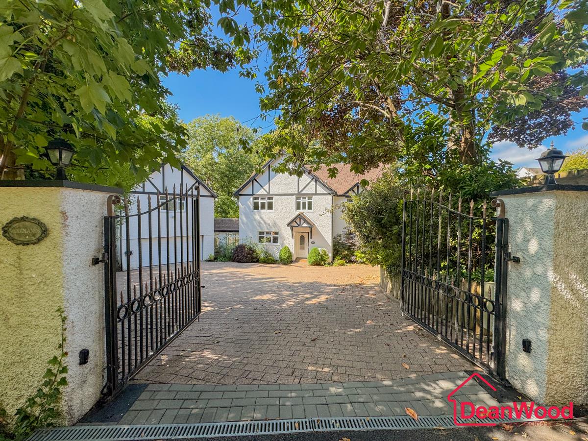 Woodlands, Belmont Hill, Douglas, Isle Of Man. - Photo 2 of 58