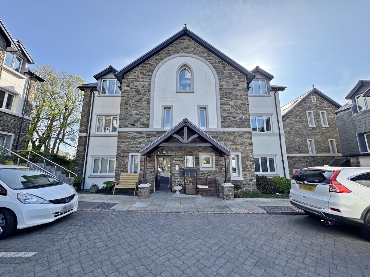Apartment 21, St Ninians Court, Douglas. - Photo 2 of 19
