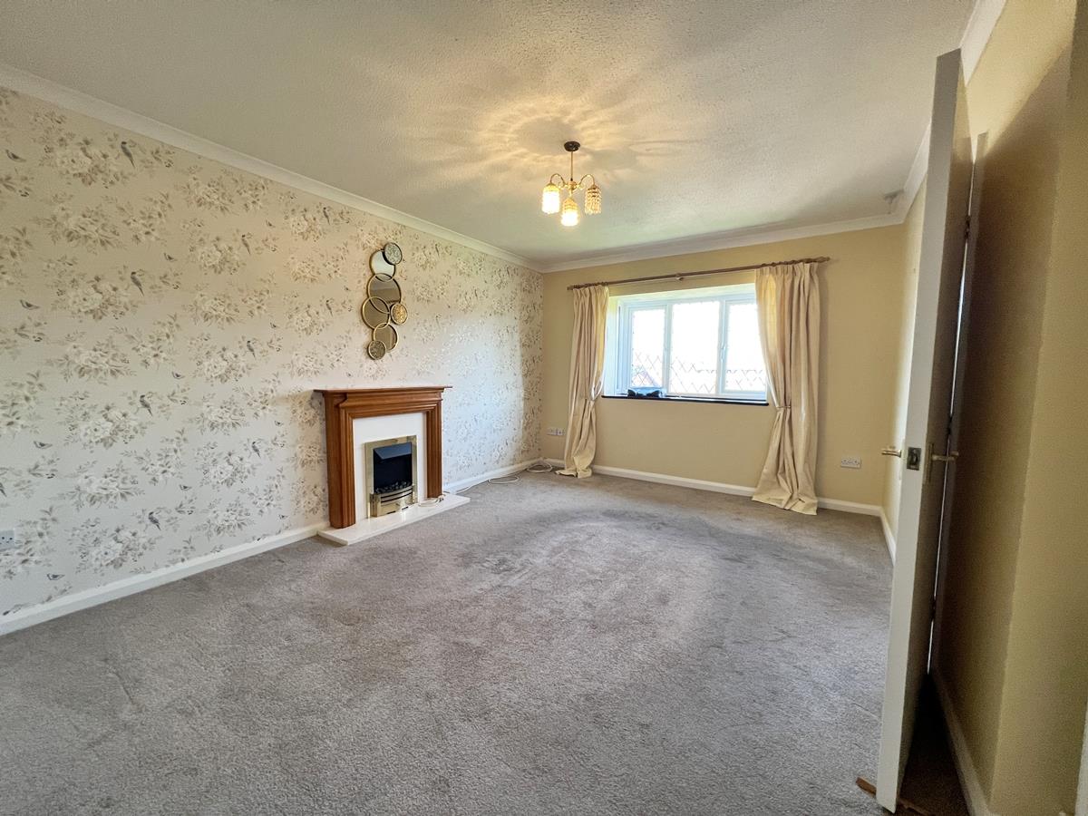 60 Saddle Mews, Douglas. - Photo 4 of 11