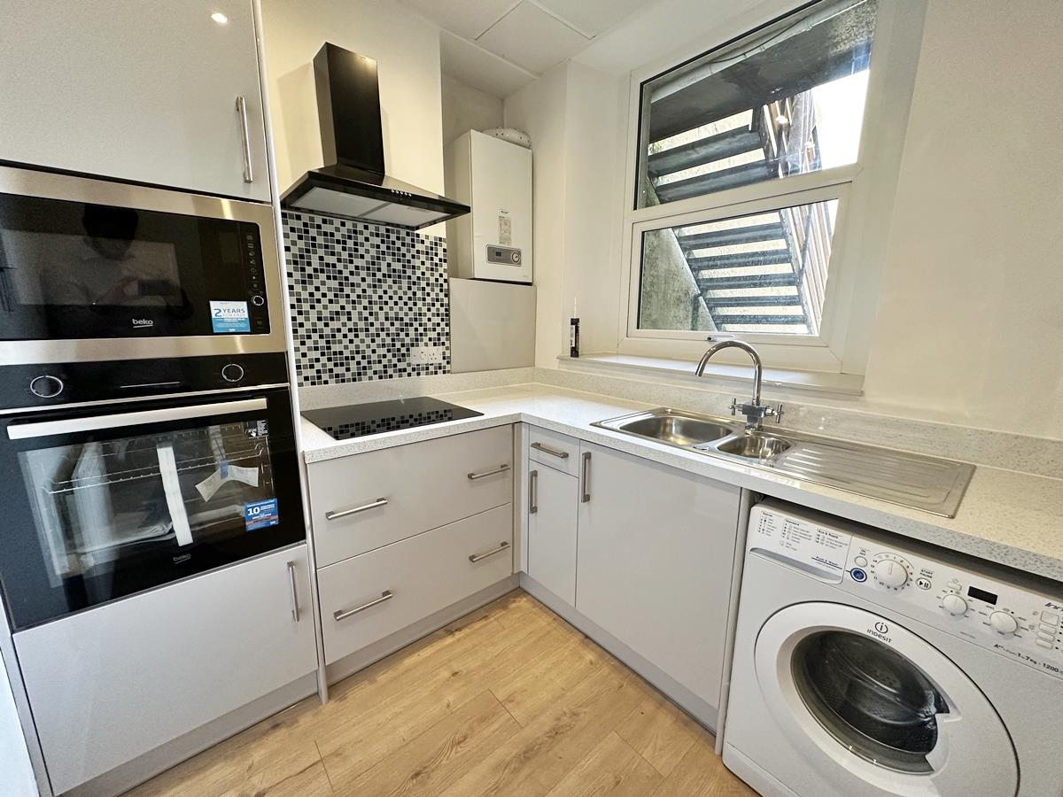 Flat 1, 35 Peel Road, Douglas. - Photo 5 of 8