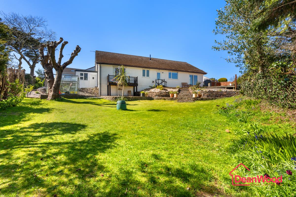 6, Rosedene Close, Birch Hill, Onchan. - Photo 2 of 33