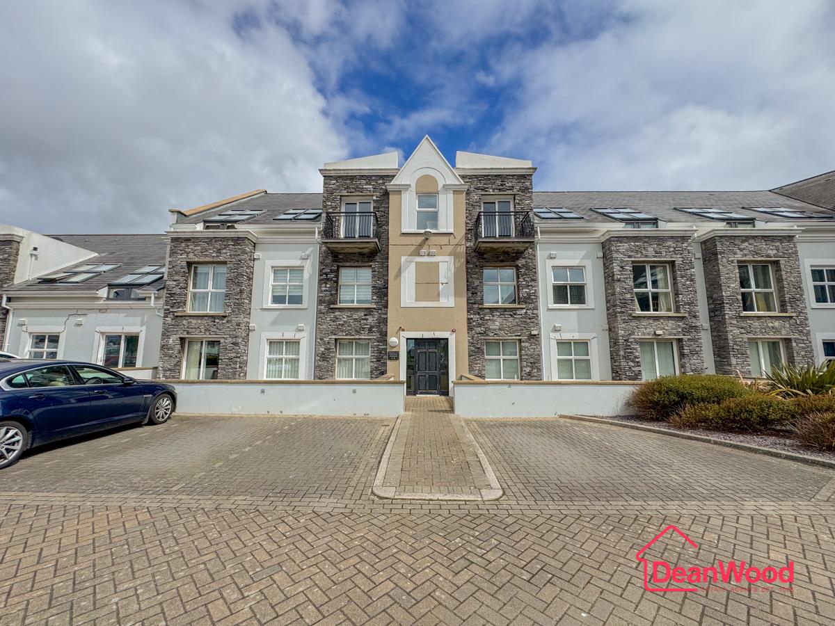 10 Castle Court, Farrants Way, Castletown, Isle of Man. - Photo 1 of 15