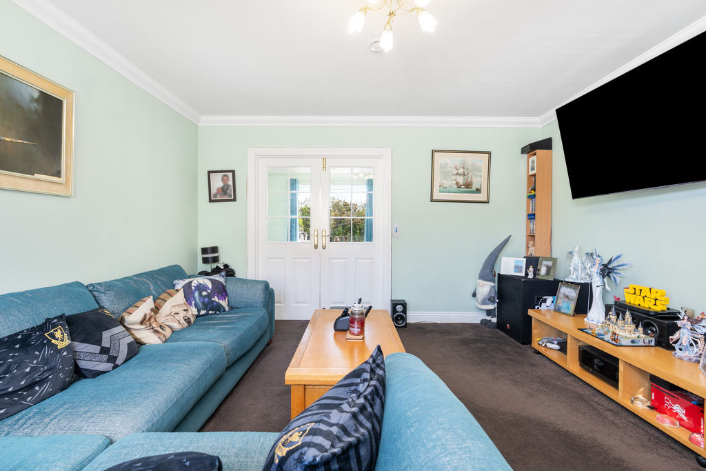 14 Erin Lane, Port Erin IM9 6EF. - Photo 3 of 29