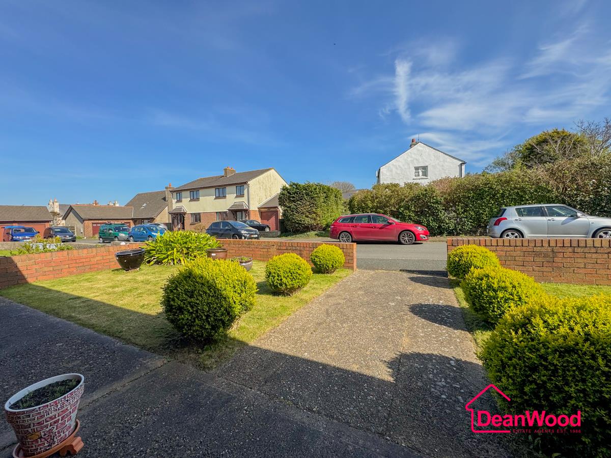 30 The Meadows, Kirk Michael, Isle Of Man. - Photo 4 of 33