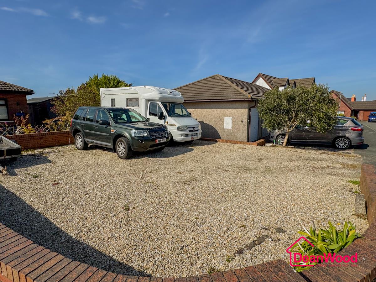 30 The Meadows, Kirk Michael, Isle Of Man. - Photo 5 of 33