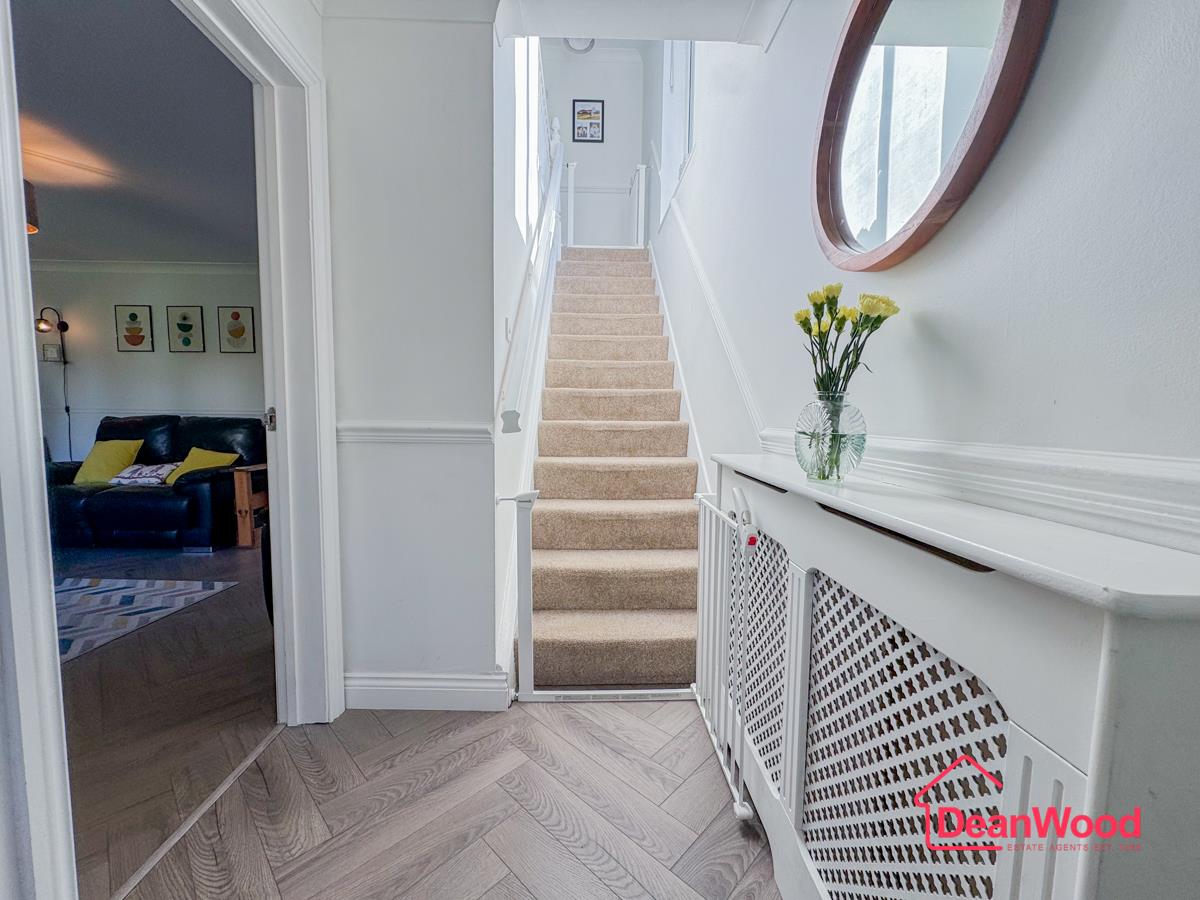 44, Ballakermeen Drive, Douglas, Isle Of Man. - Photo 5 of 35