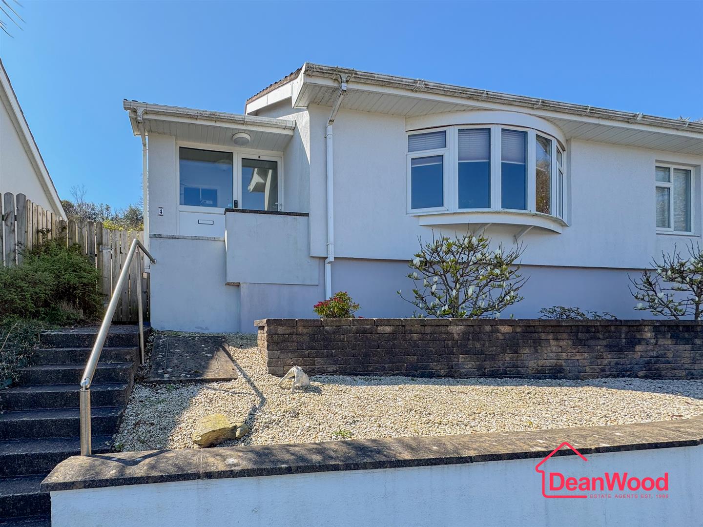 4 Scott Close Groudle, Onchan, Isle Of Man. - Photo 2 of 18