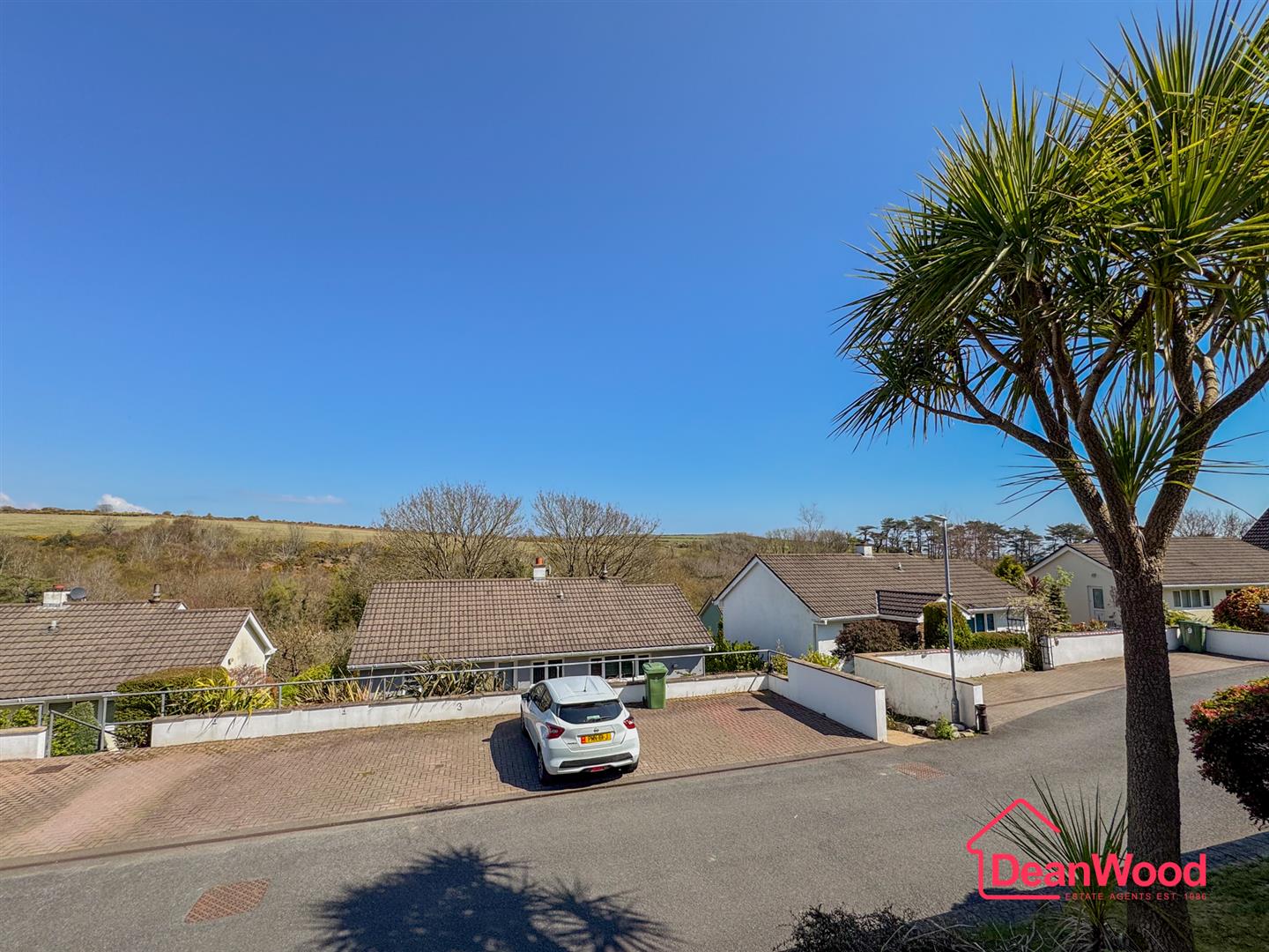 4 Scott Close Groudle, Onchan, Isle Of Man. - Photo 3 of 18