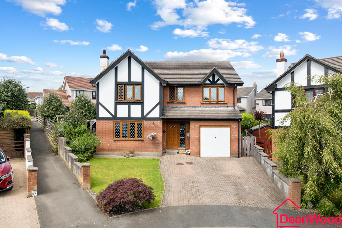28, Pinehurst Avenue, Saddlestone, Douglas. - Photo 1 of 31