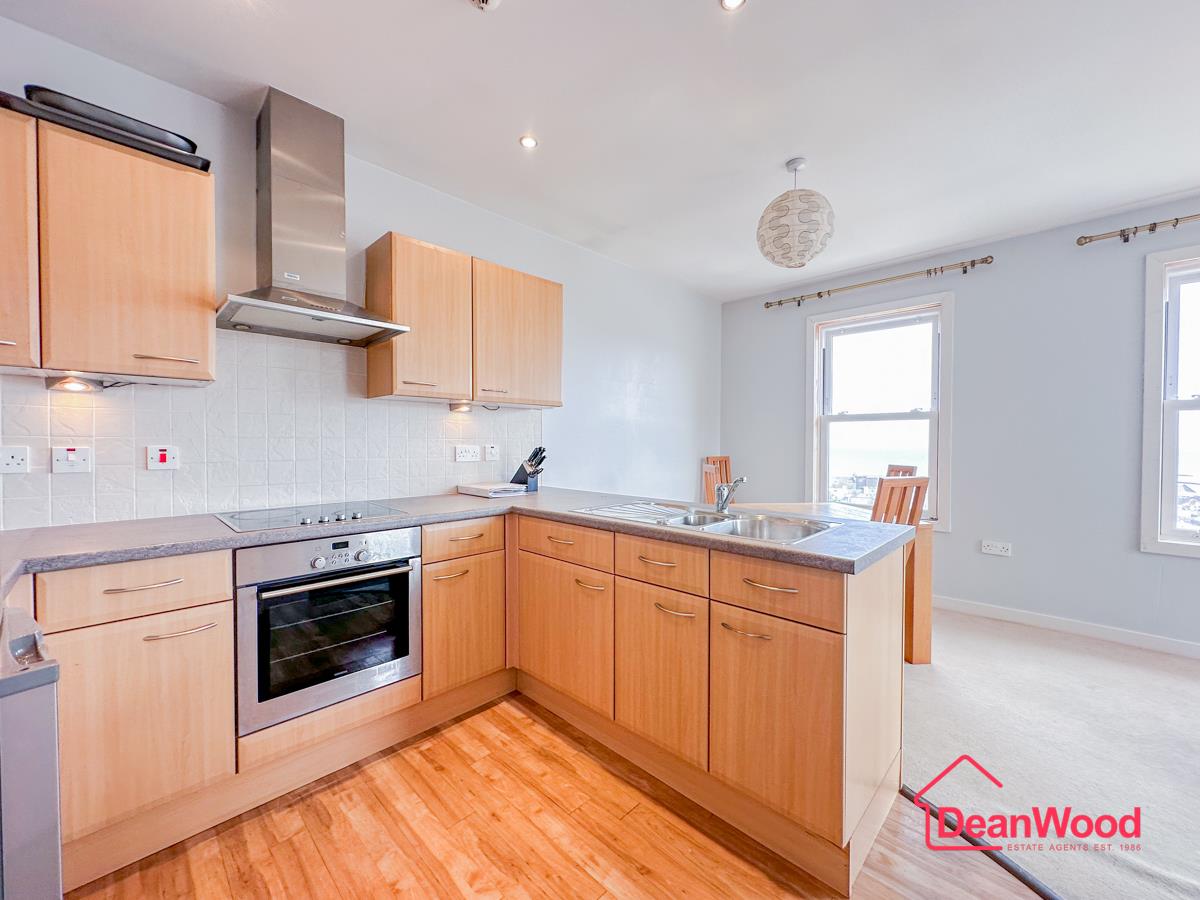Apartment 9, Harris View Apartments, Douglas. - Photo 5 of 13