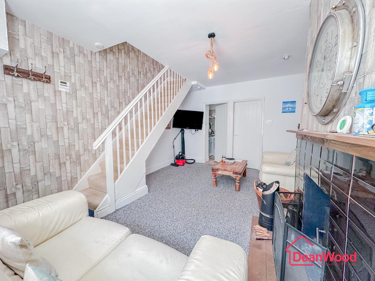 111 Castle Mona Avenue, Douglas. - Photo 3 of 13