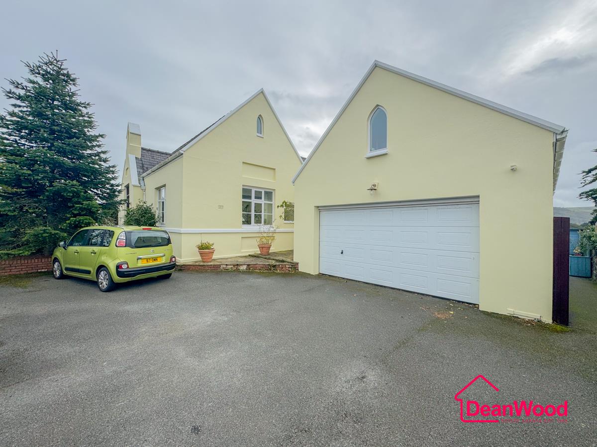 Dhoor School House, Andreas Road, The Dhoor, Lezayre, St Judes. - Photo 4 of 36