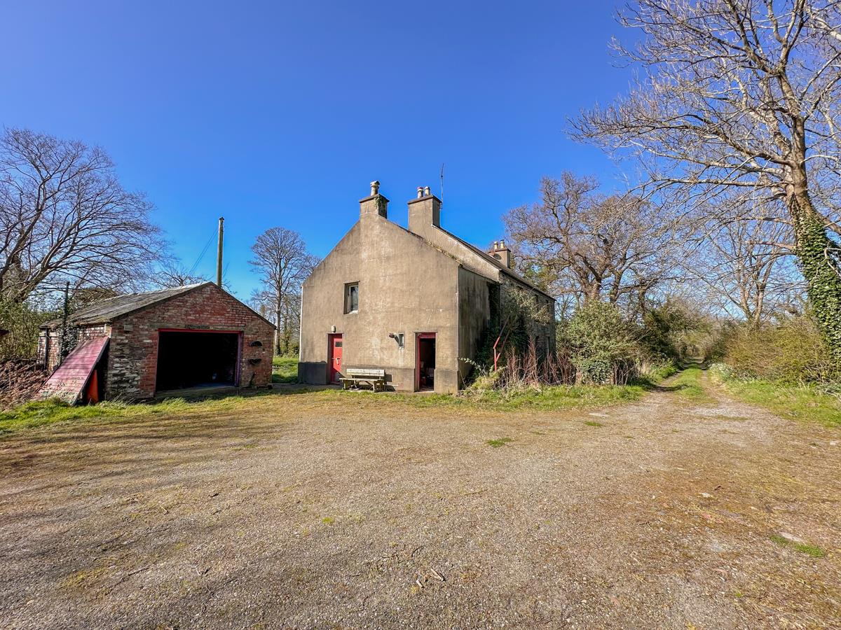 Ardonan Farm, Ardonan Lane, Ramsey, Isle Of Man. - Photo 2 of 13