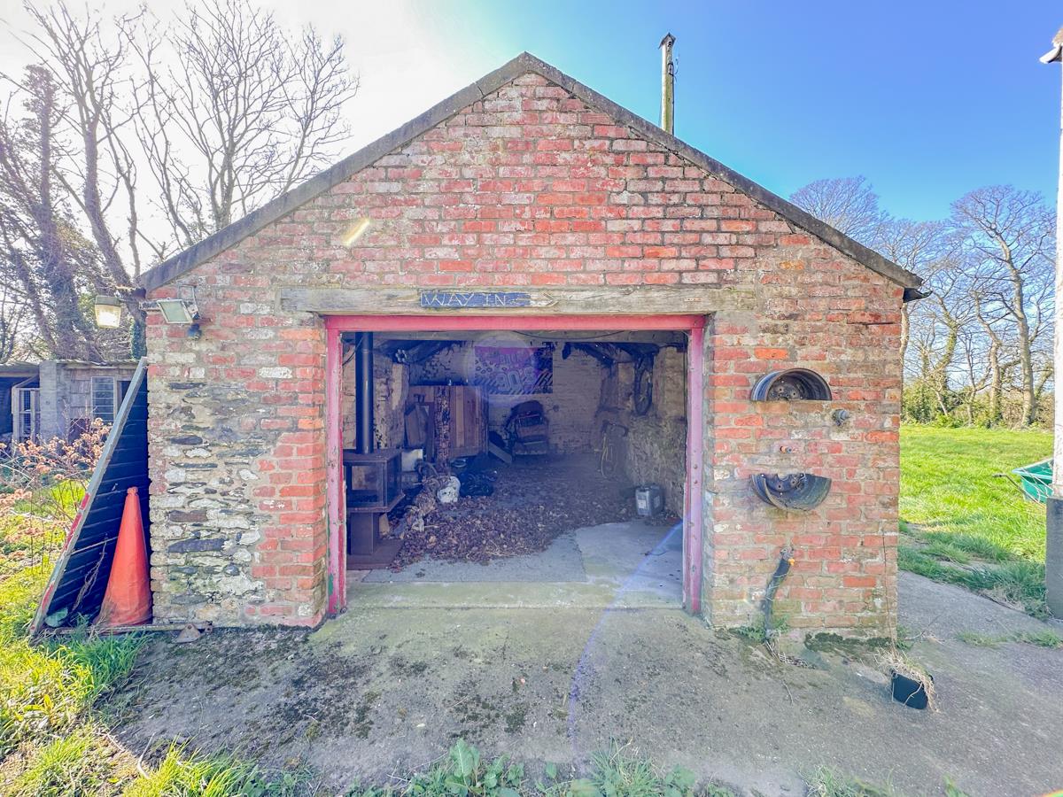 Ardonan Farm, Ardonan Lane, Ramsey, Isle Of Man. - Photo 5 of 13