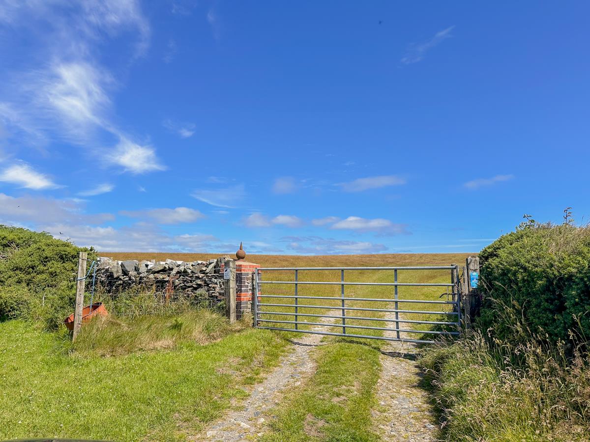 32 acres, Gooseneck Road, Ramsey. - Photo 4 of 28