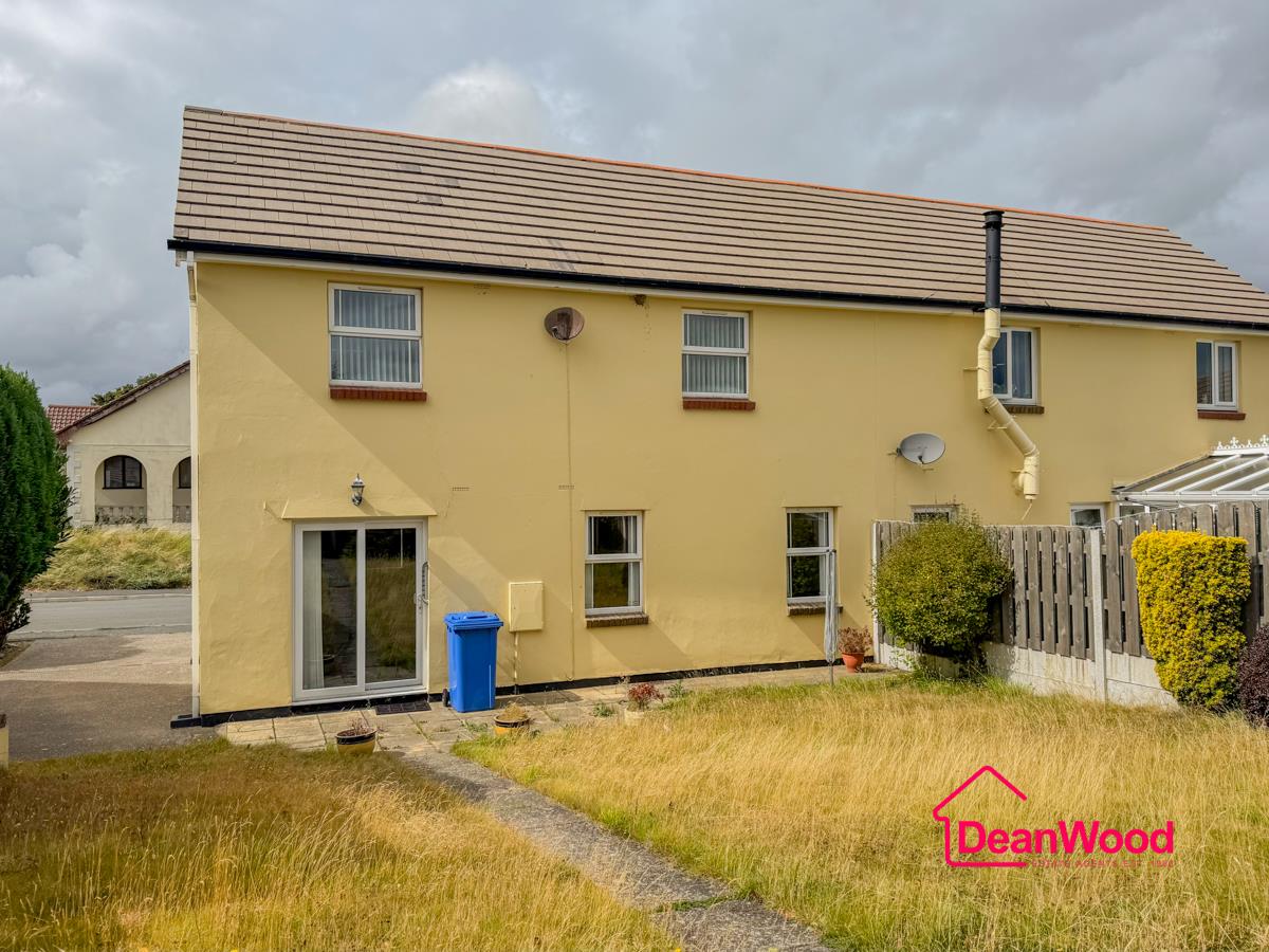 24 Balleigh Court, Ramsey, Isle Of Man. - Photo 4 of 20
