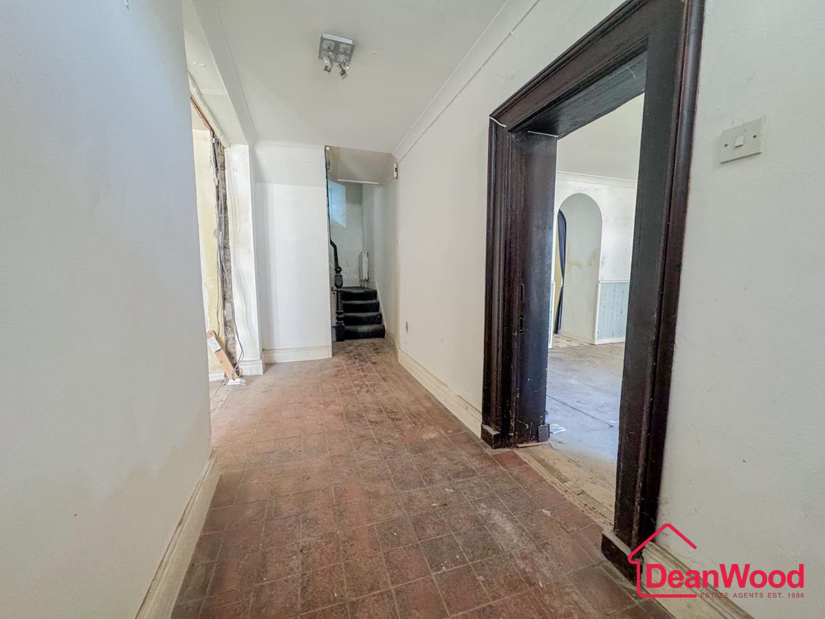 5, Bank Street, Castletown, Isle of Man. - Photo 4 of 30