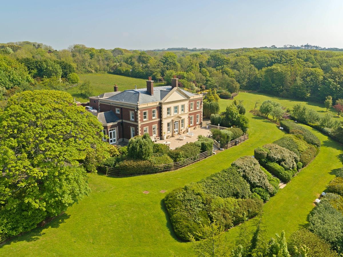Ballarioghyn House, Ballavale Road, Santon, Isle of Man. - Photo 1 of 65