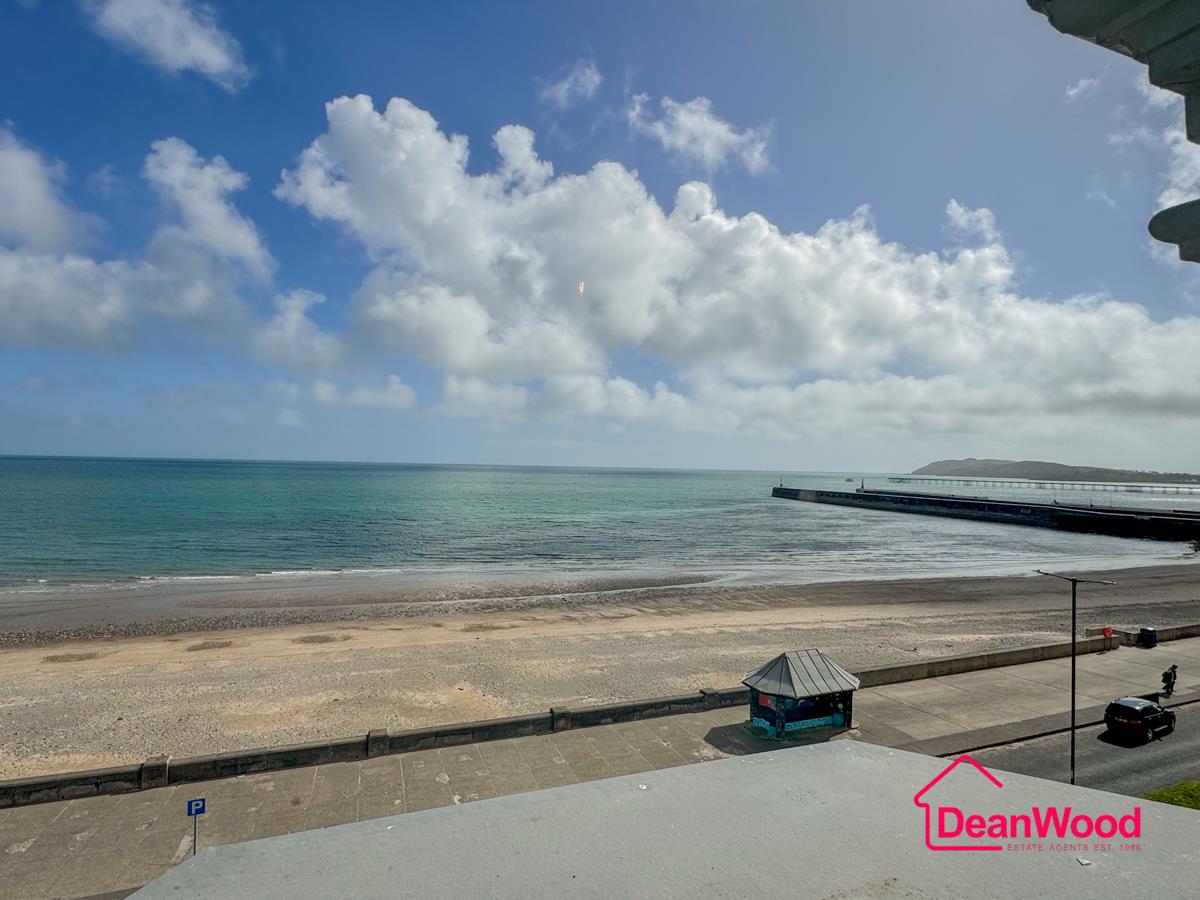 Apartment 14 Burnville Court, Mooragh Promenade, Ramsey. - Photo 3 of 13
