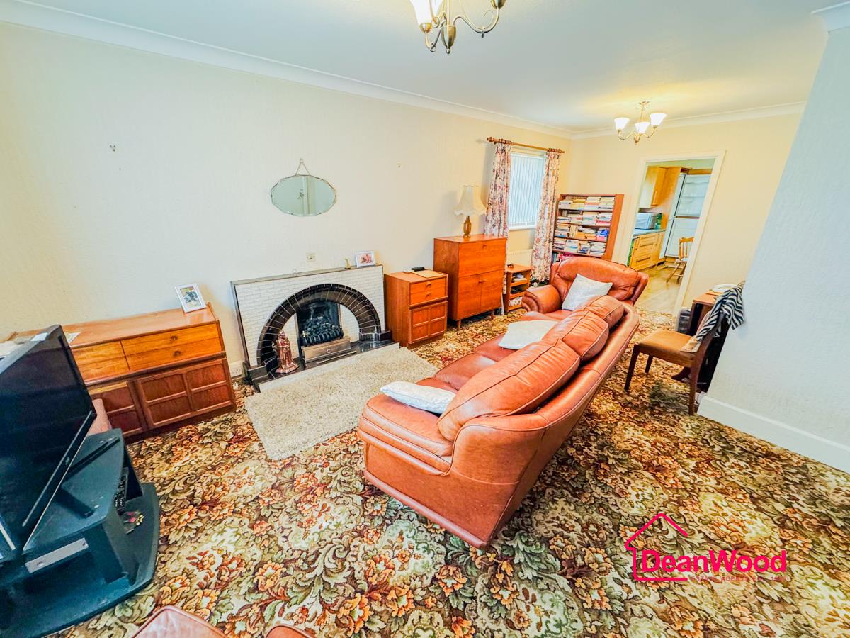 29 Queens Drive West, Ramsey, Isle Of Man. - Photo 5 of 22