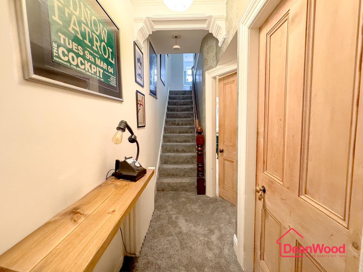 21 Victoria Avenue, Onchan. - Photo 5 of 11